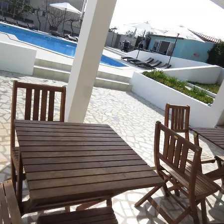 Traumhafte Mit Beheiztem Pool Mit Meerblick In Apartament