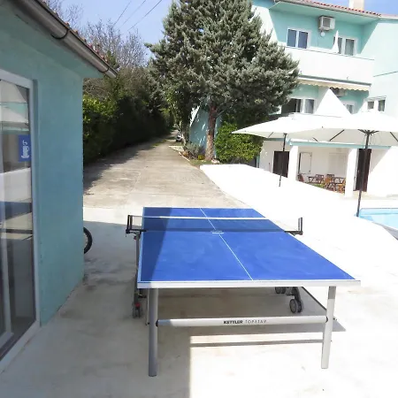 Traumhafte Mit Beheiztem Pool Mit Meerblick In Medulin