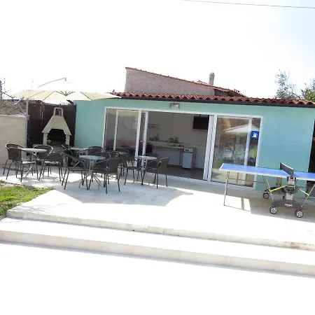 Apartamento Traumhafte Mit Beheiztem Pool Mit Meerblick In *