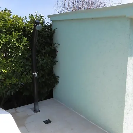 Apartment Traumhafte Mit Beheiztem Pool Mit Meerblick In *